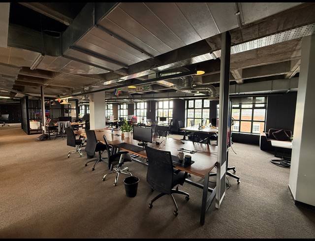 745M² OFFICE TO LET IN ROSEBANK